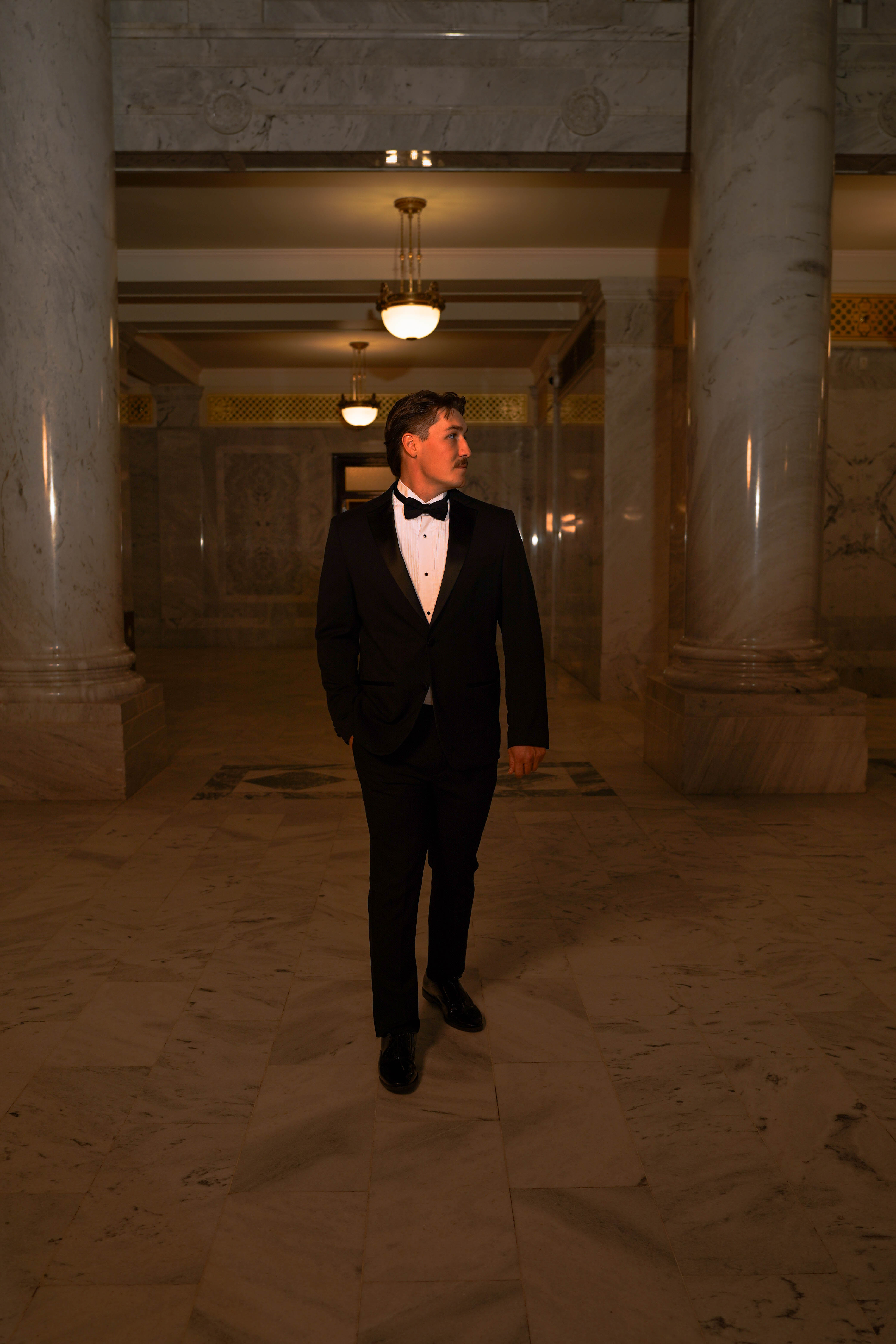 Men's Black Slim Fit Tuxedo